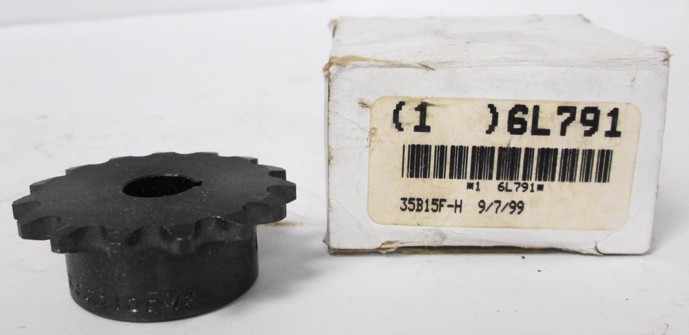 TSUBAKI 35B15F-1/2 Sprocket