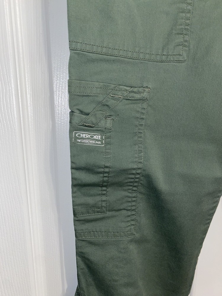 Two Sets Womens Scrubs Green