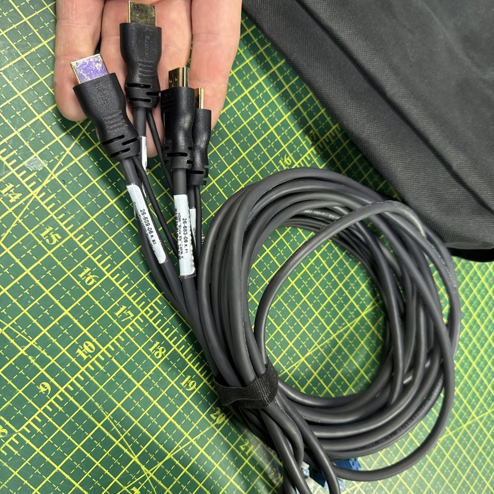 EXTRON HSA CABLE CUBBY 700 conference room table package