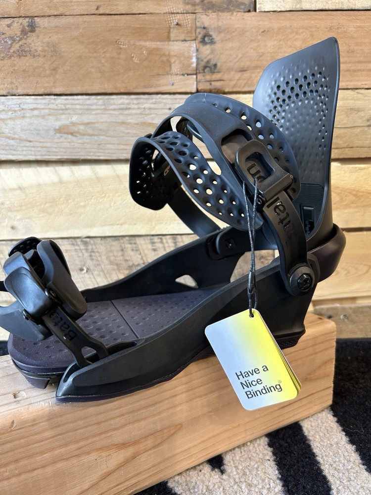 Batelon Gata Snowboard Binding