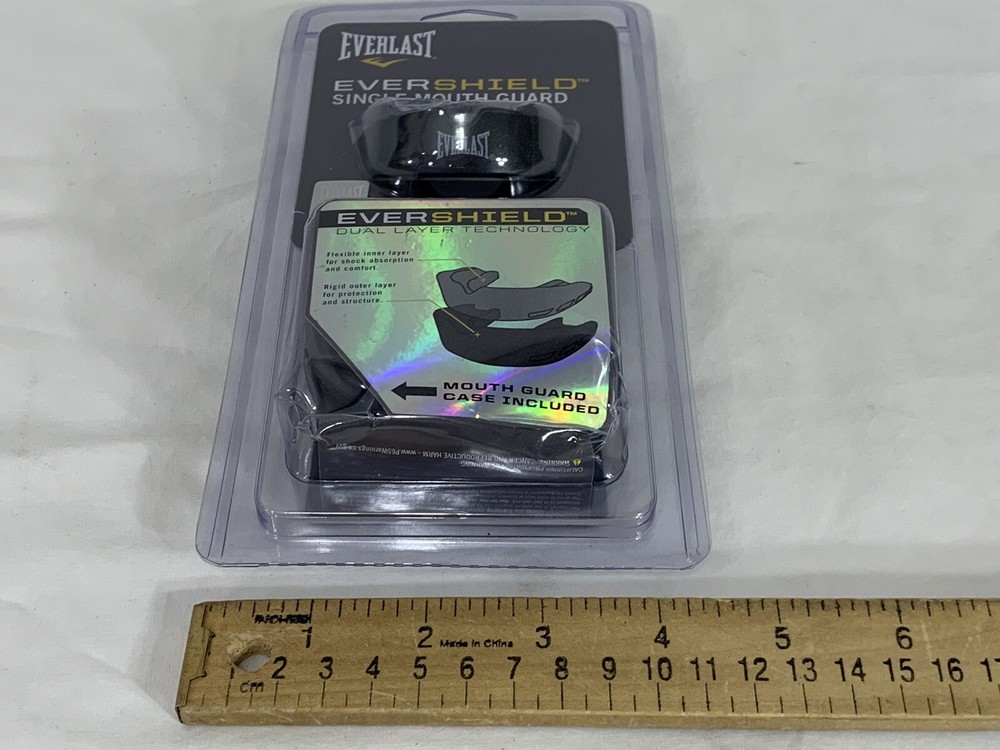 EVERLAST EverShield Single Mouth Guard #1400000 w/Storage Case
