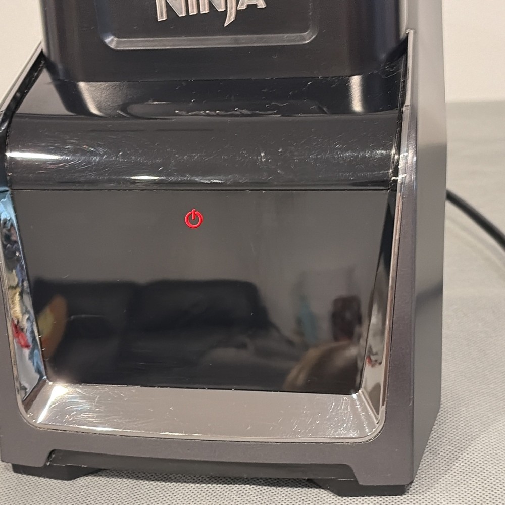 Ninja Blender CT680CO2SS 30 Touch Screen Base Only Tested Working Black.
