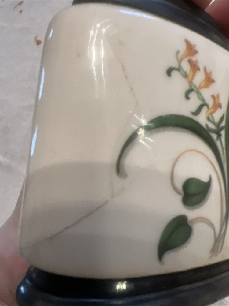 Ronson Minerva Art Deco Table Lighter Still Sparks