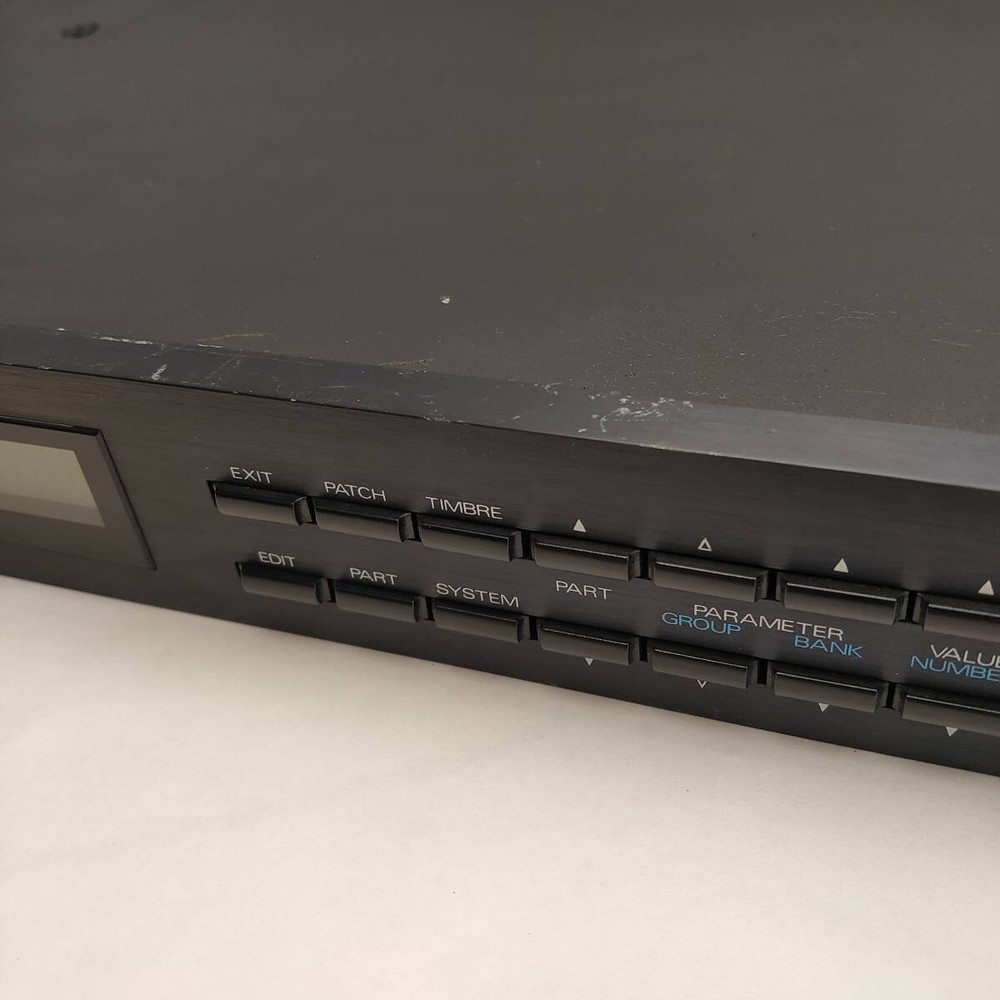 Roland D-110 Multi Timbral Sound Module Rack Mount
