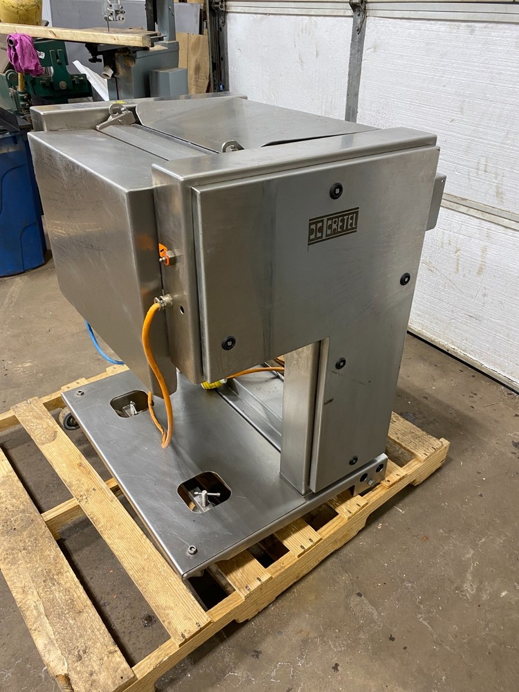 Cretel Meat Membrane Skinner