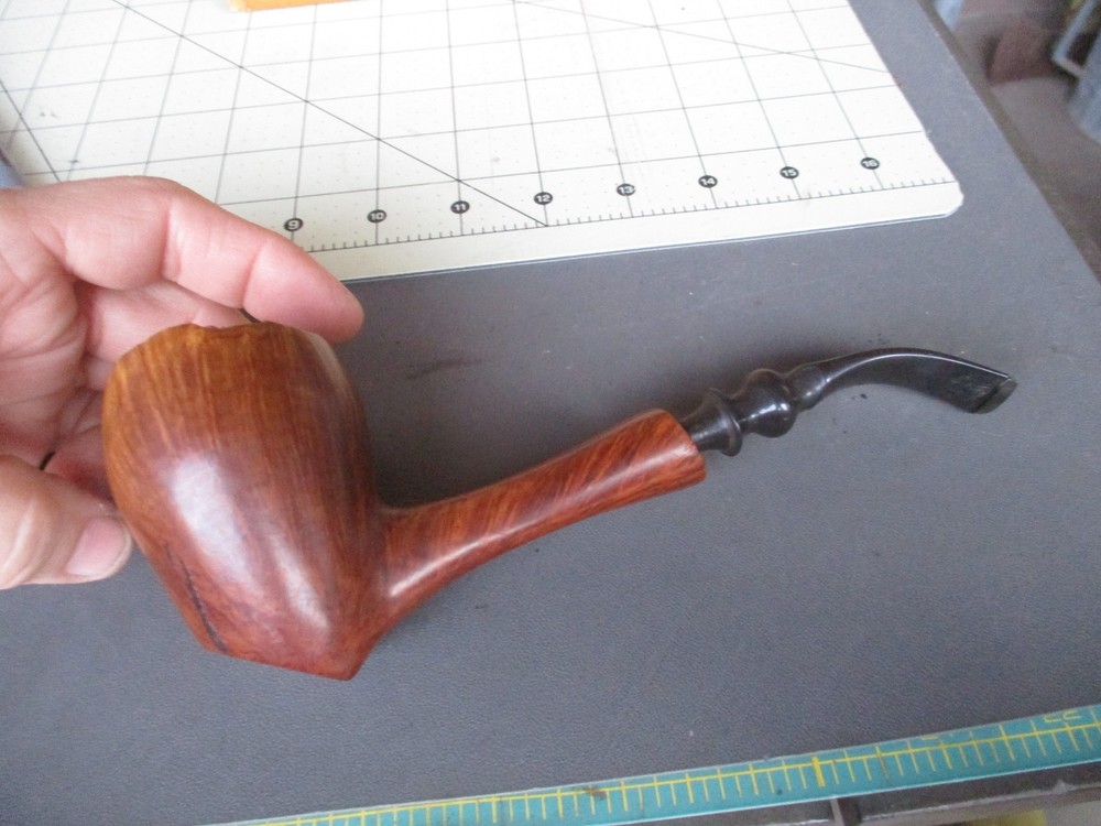 P9, BEN WADE, DANISH HAND MODEL, 100 X, Made in Denmark, Pipe