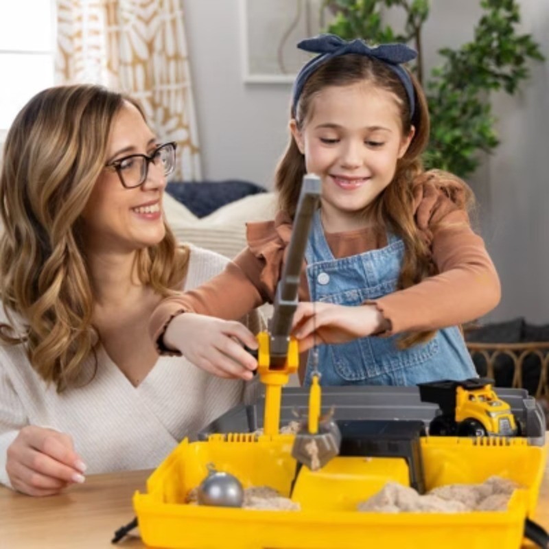 Construction Site Kit with Crane, Dump Truck, Foldable Sandbox
