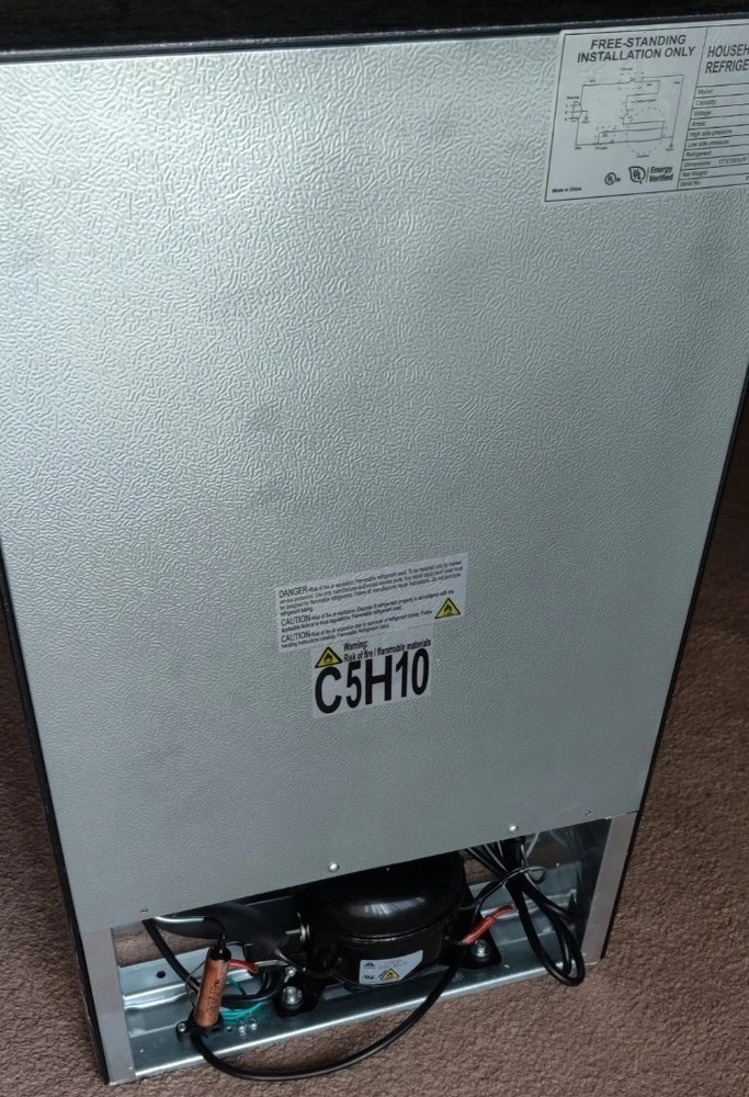 FOHERE BC-90U-E 3.2 Cu. Ft Mini Fridge with Freezer, Compact Small Refrigerator