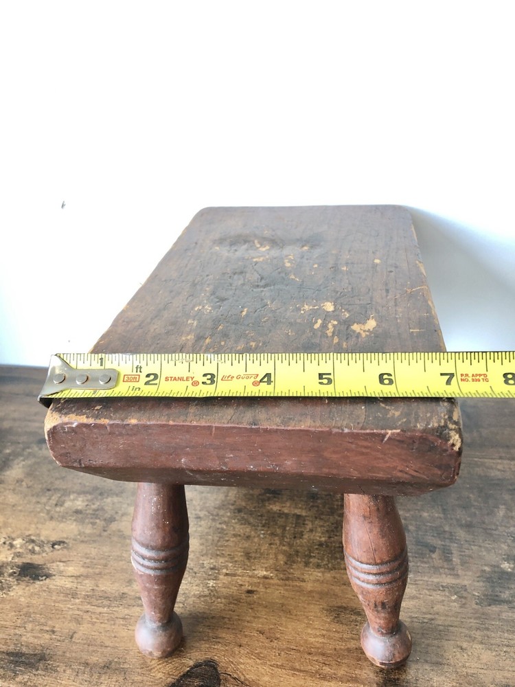 Rare 19th C. Shaker Rectangle Foot/Step Stool/Rest Button Feet Original Surface