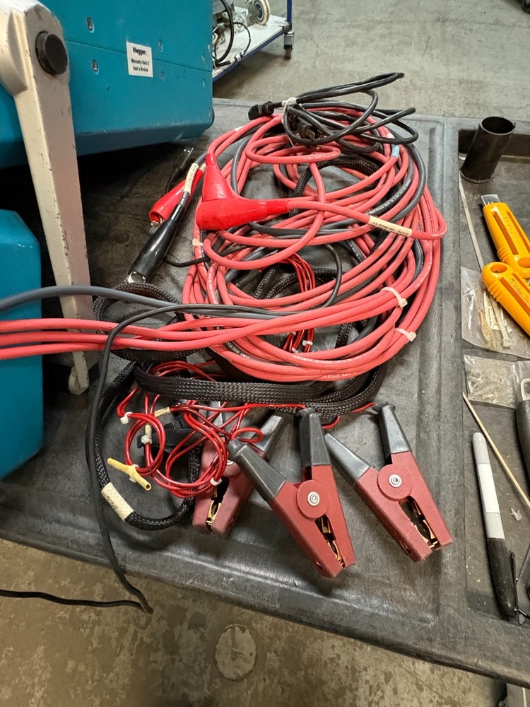 MEGGER BAKER SKF AWAIV-12 STATIC MOTOR ANALYZER