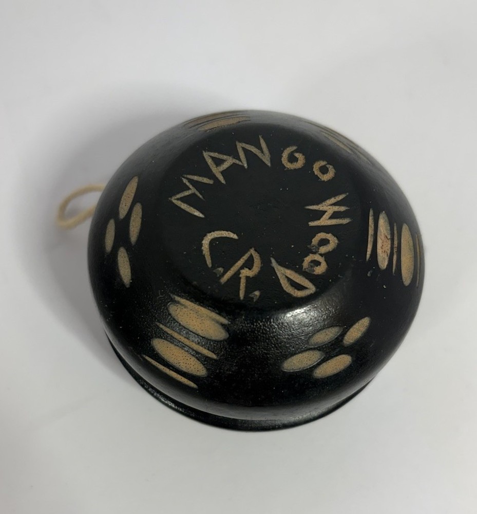 Handcrafted Mango Wood Yo-Yo – Souvenir Toy