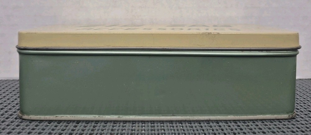 Vintage Zig Zag Accessories Tin Box Sewing - Excellent Condition