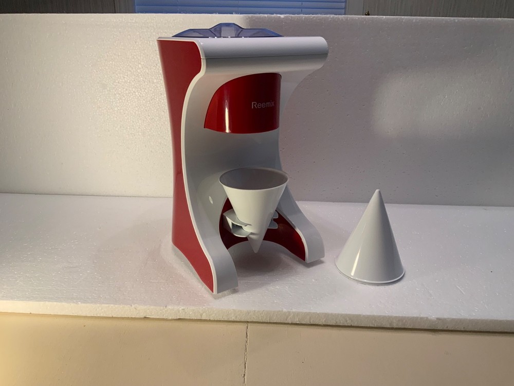 Reemix Ice Crusher Snow Cone Maker - New