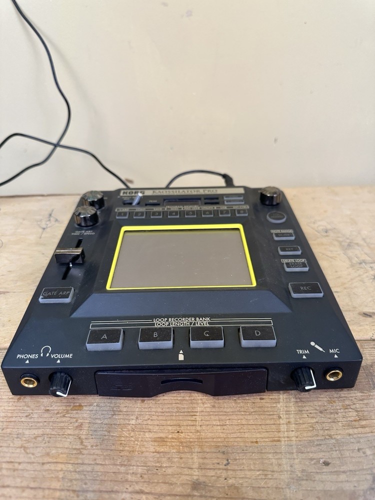 KORG Kaossilator Pro Dynamic Phrase Synthesizer / Loop Recorder - KO-1 PRO