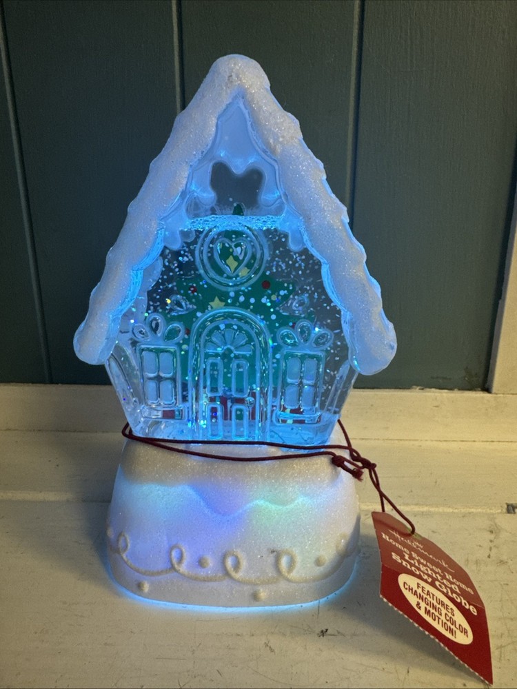 2010 Hallmark Snow Globe Magic Lighted Color Changing Gingerbread House w/ Tree