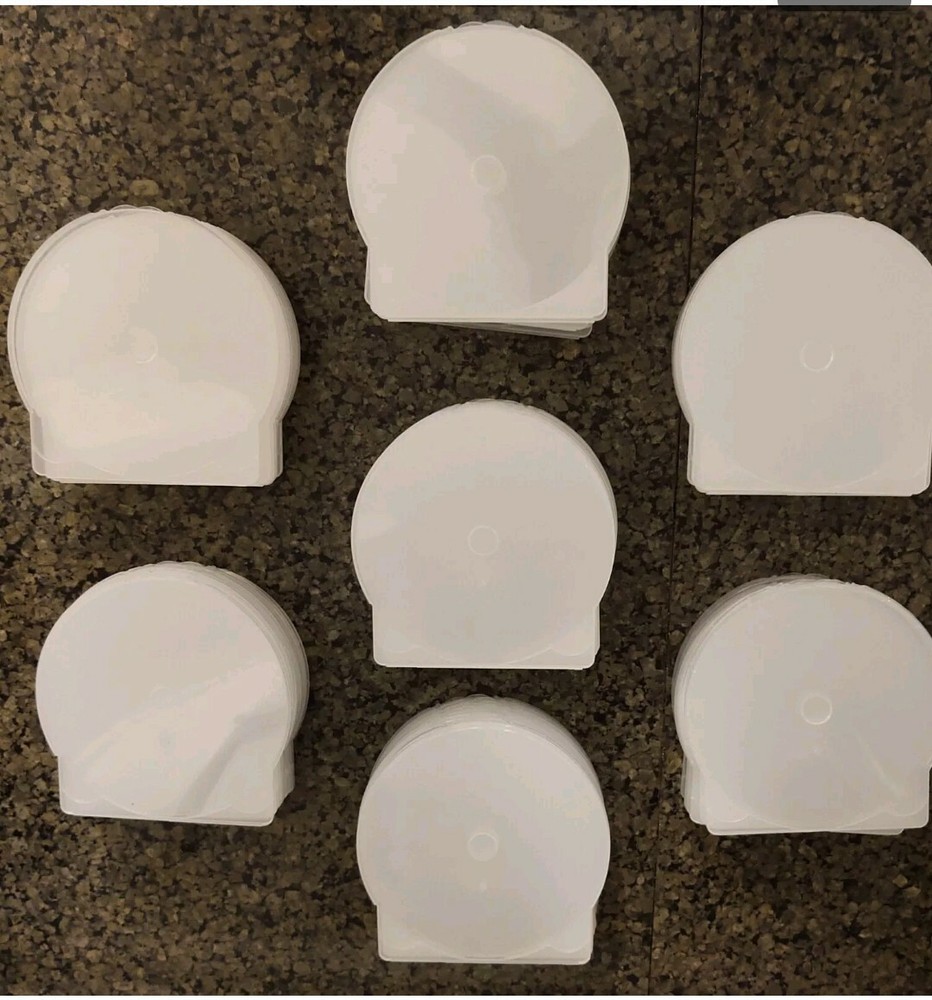 70 CD/DVD Clam Shell Clear Protective Cases