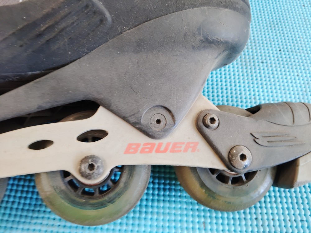 Bauer XWA rolling blades