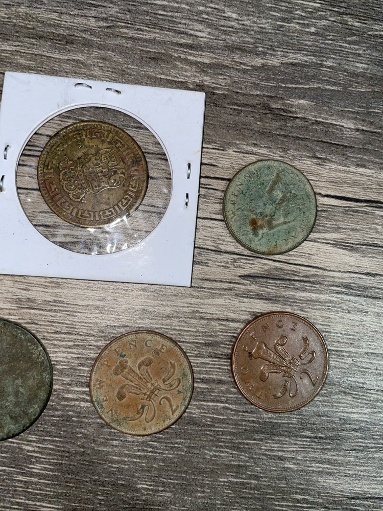 7 Random Estate Find Coins.