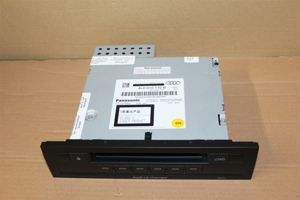 6 Disc CD Changer 4L0057110B New Genuine part