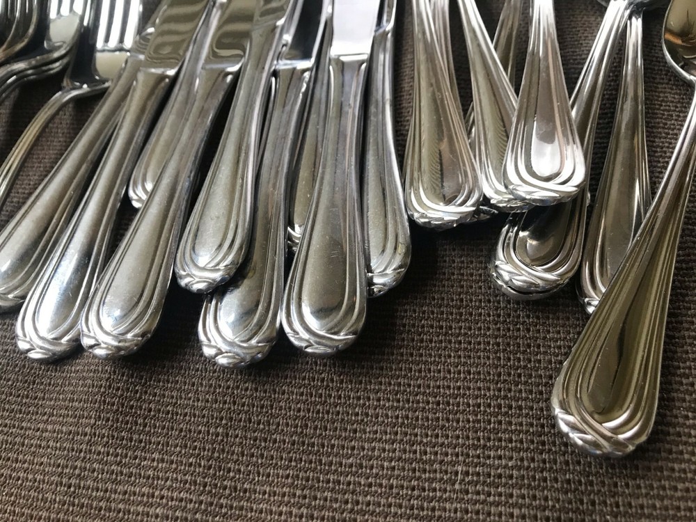 Oneida OTTAWA Stainless Flatware 18/10 - CHOICE--Excellent used condition