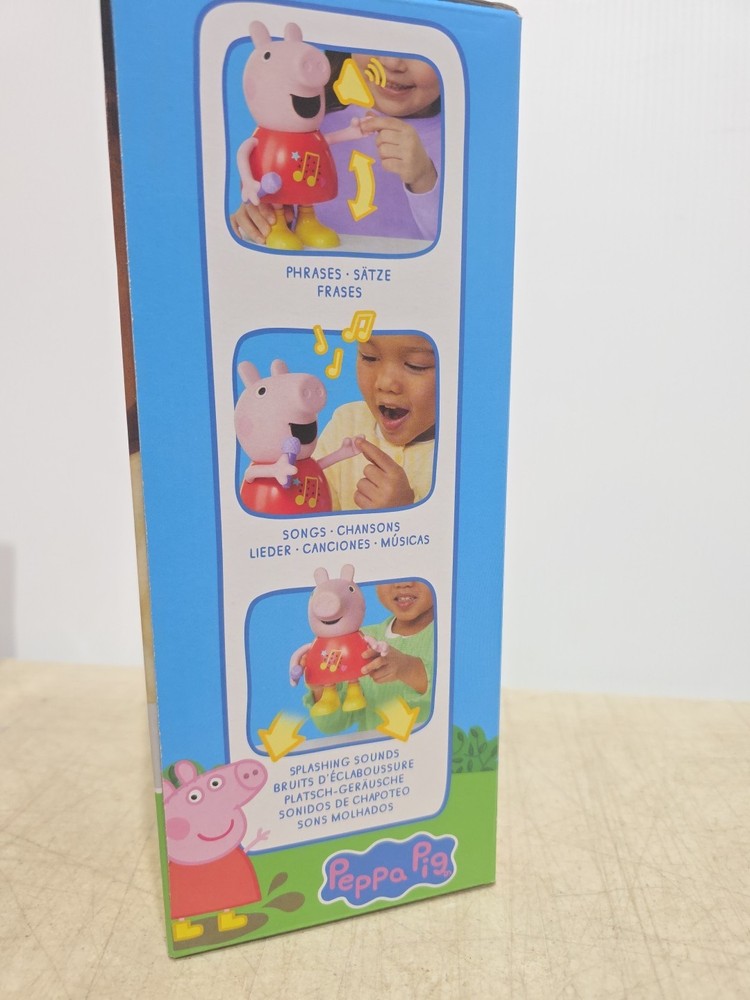 Peppa Pig Talk & Sing Peppa Doll