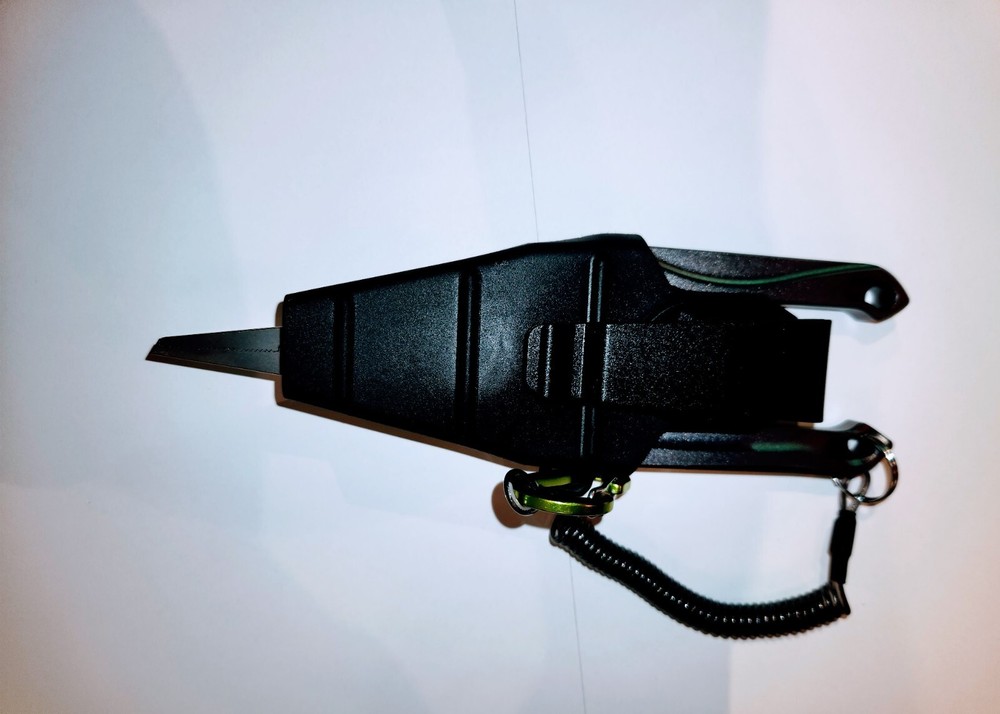 NEW Fishing Pliers w/Sheath