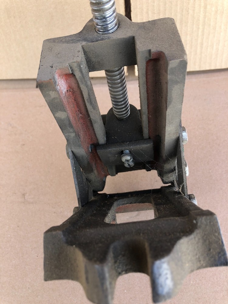 VINTAGE ANGLE TILTING MILLING MACHINEST VISE