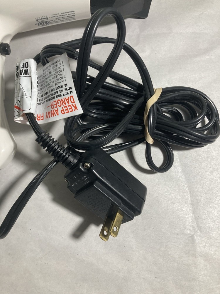 Cortex Professional Torrid 5000 , 1875W, Model #CTP-TDDRWHT , All Functions Work