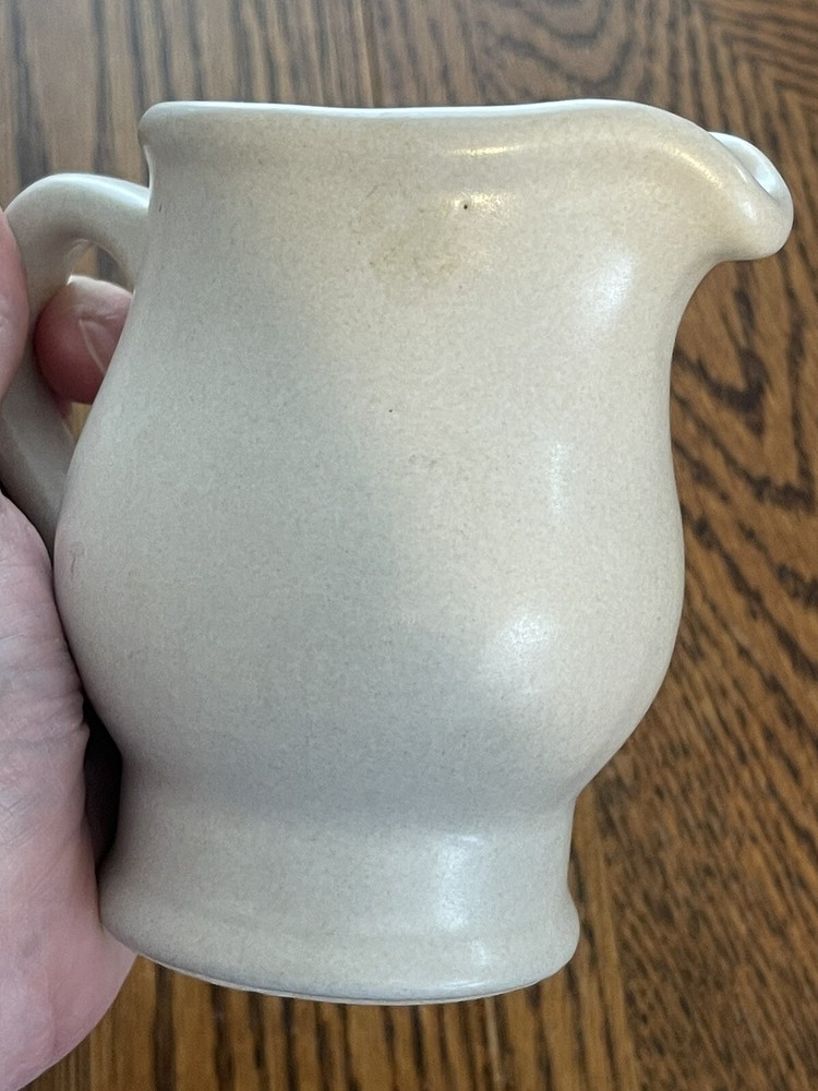 Pfaltzgraff Yorktowne 4.5” Creamer Pitcher