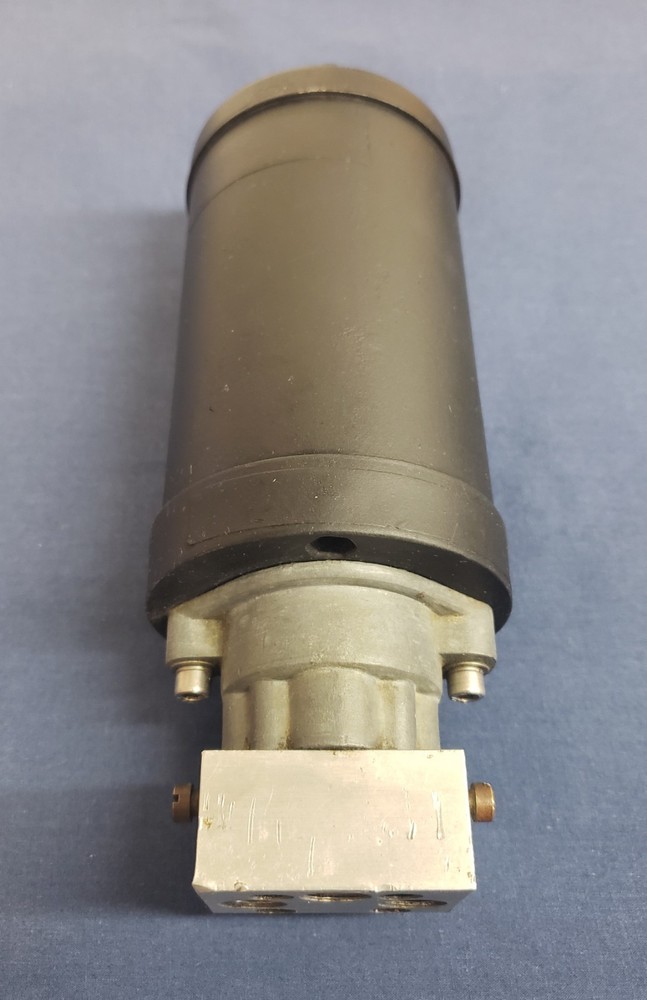 Octopus OCTAF1212 Type 2 Autopilot 12VDC Hydraulic Pump