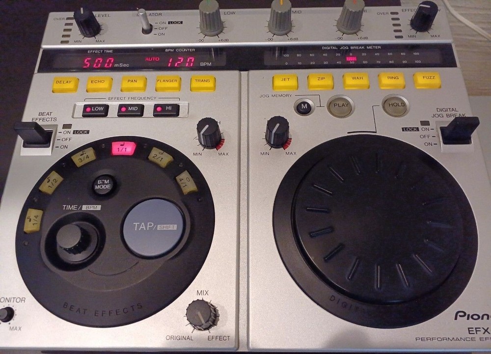 Pioneer DJ EFX-500 Silver Effects Box Audio Effector Mixer Controller