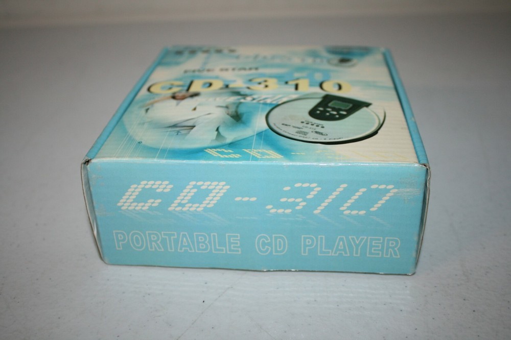 New Five Star CD-310 Portable CD Player w/ ear buds Compact Disc