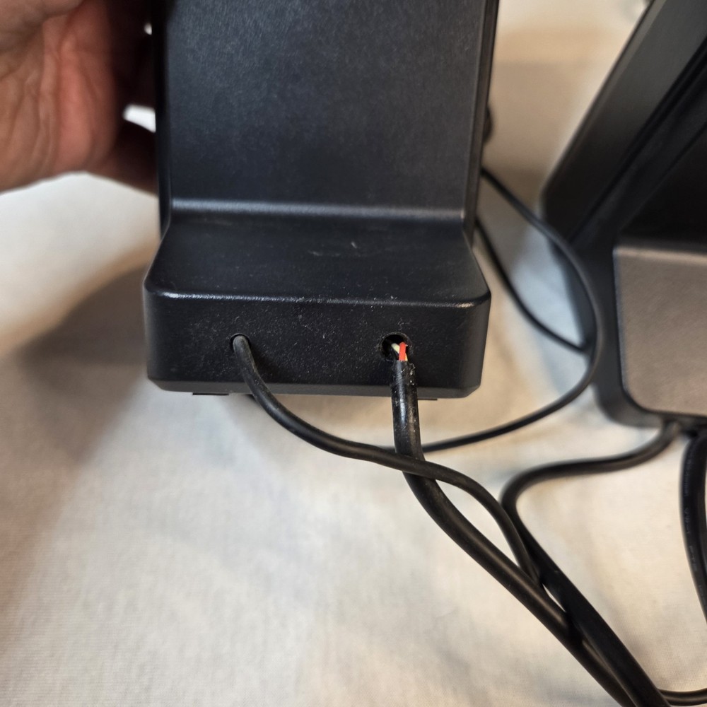 Logitech PID A149 Computer Desk Speakers- Great Sound- Wired