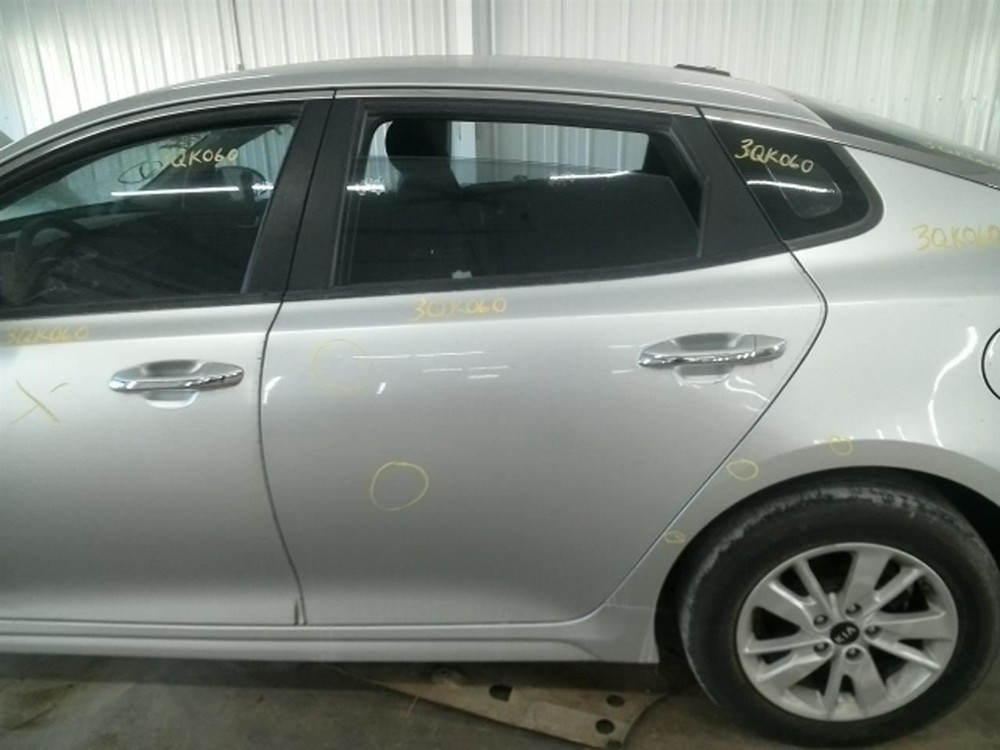 OPTIMAKIA 2016 High Mounted Stop Light 104737589