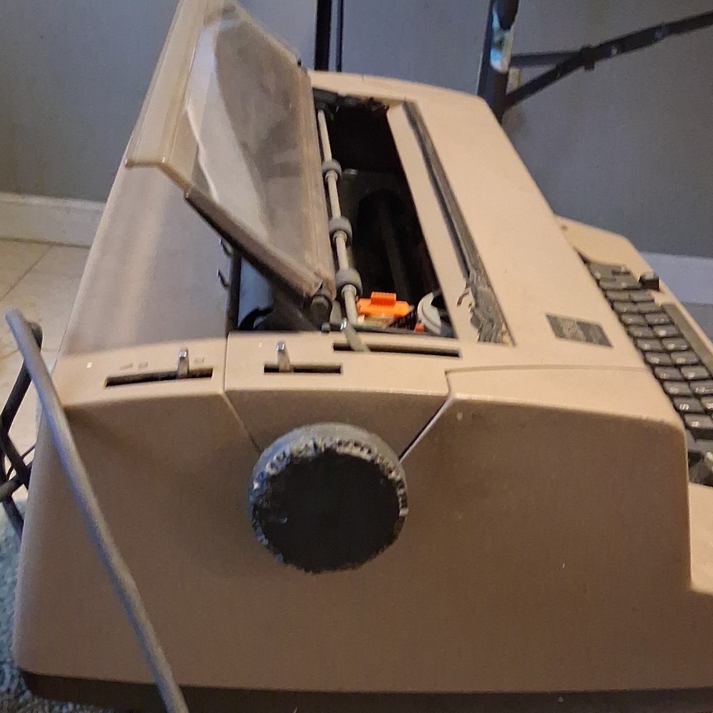 IBM Correcting Selectric III Electric Typewriter