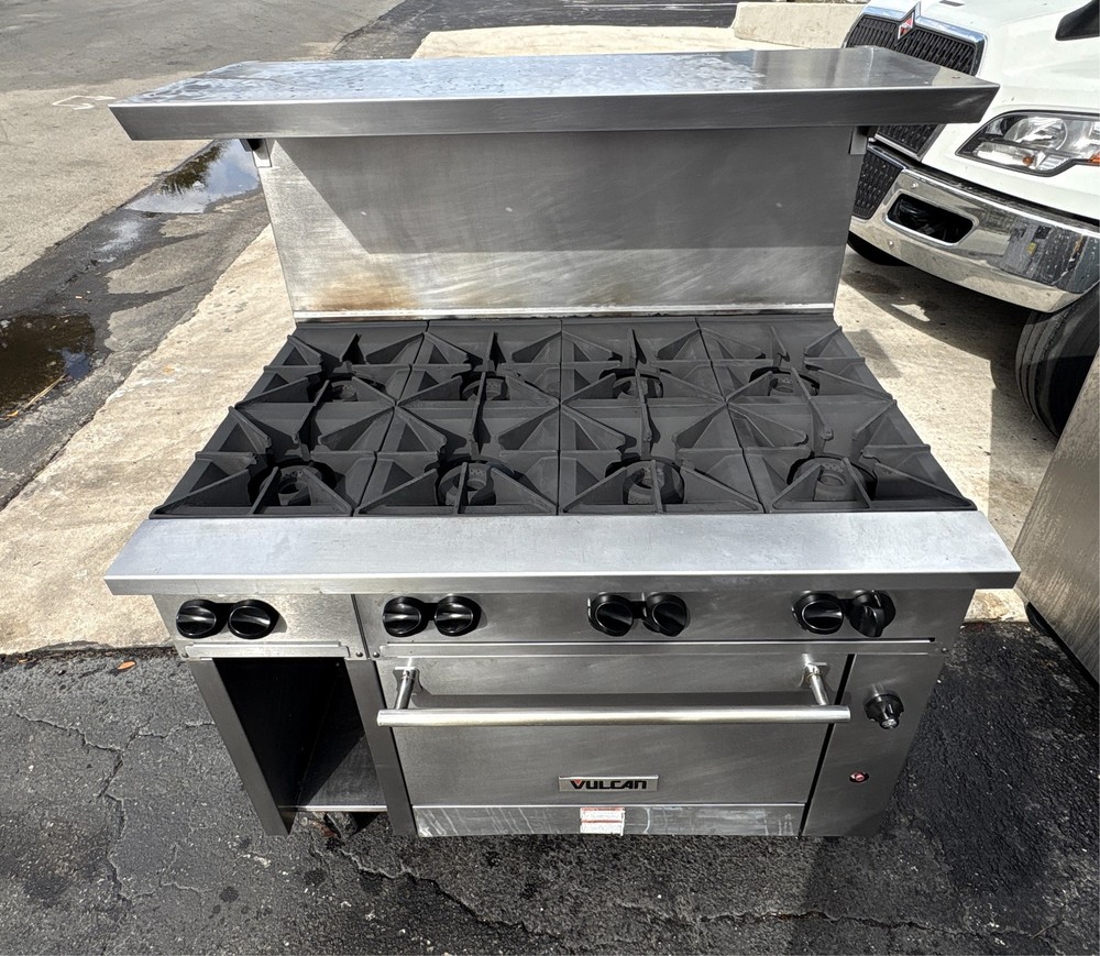 Vulcan 8 burner Range Oven - Model - 48s-8bn