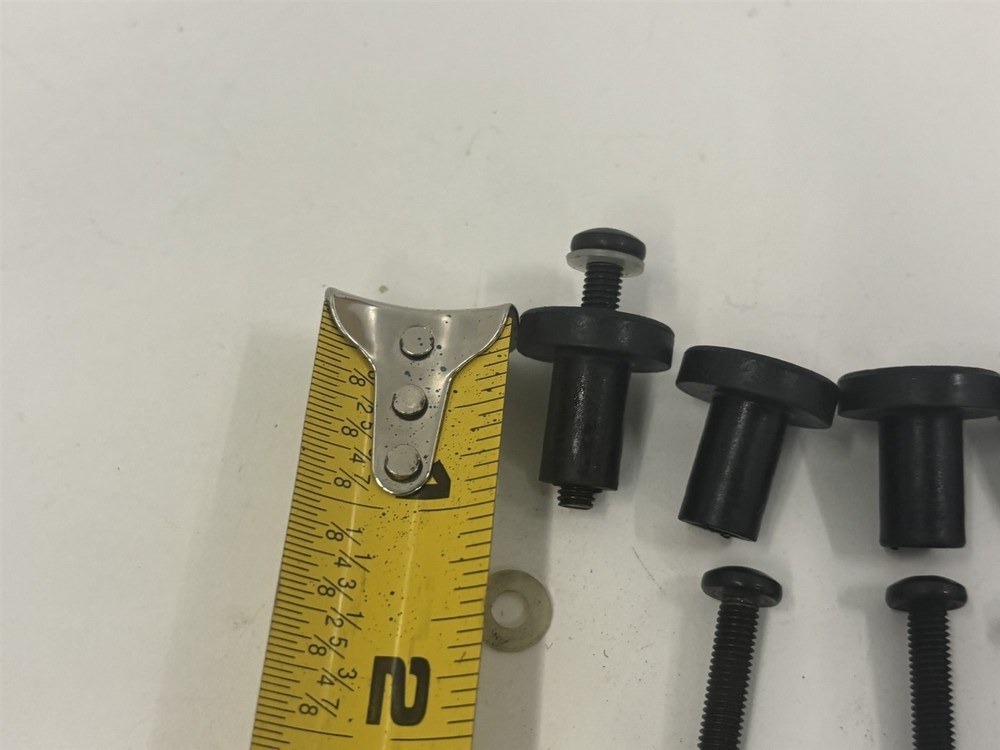 Luscombe Model 8 Wellnut Bushings Threaded Insert G-1032