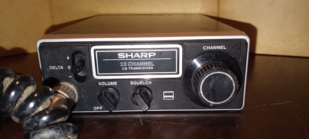 SHARP 23 CHANNEL CB-700 CITIZENS BAND TRANSCEIVER, with MICROPHONE