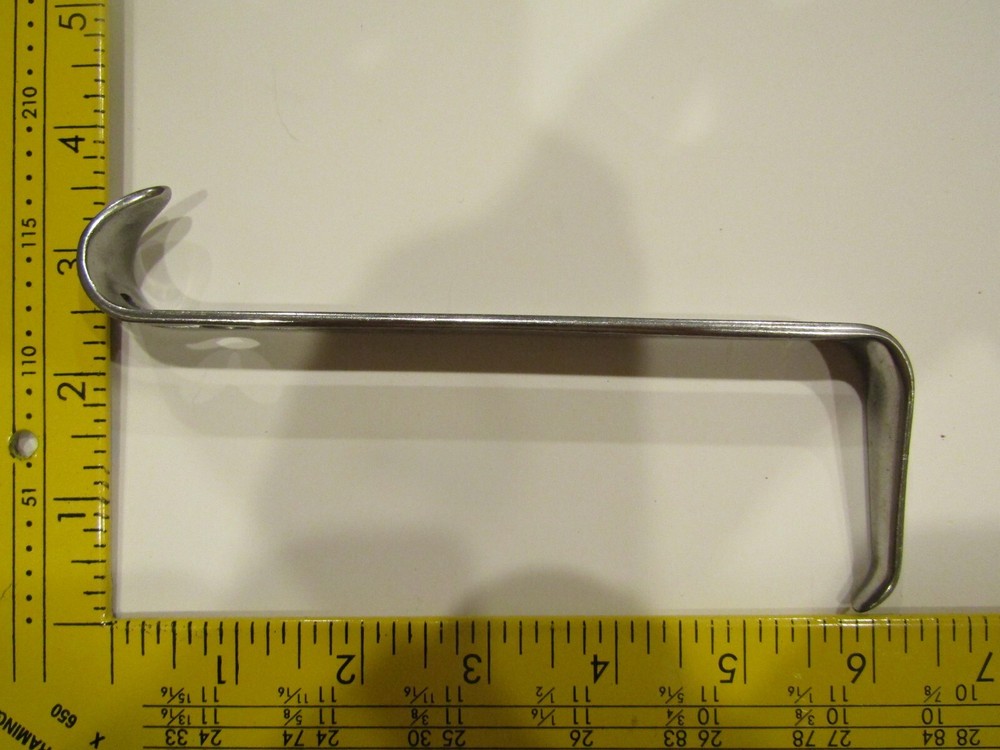 Luer "S" Retractor, 6", Double Ended Frame-Assisted