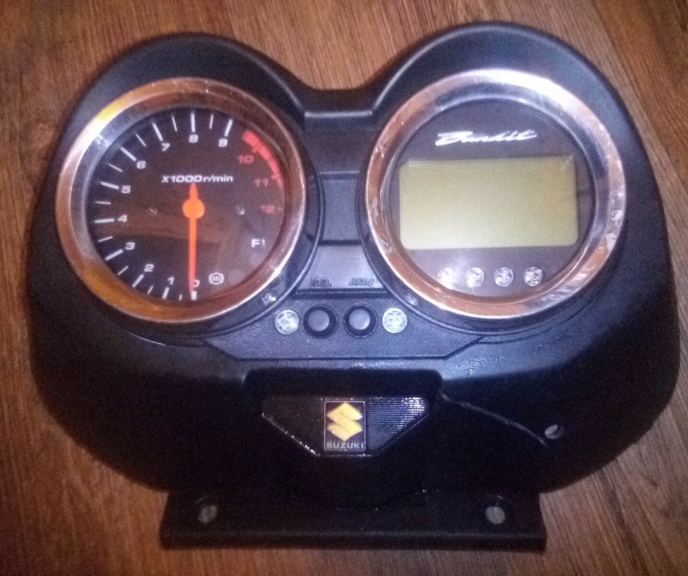 Suzuki GSF 1200 N Bandit Cockpit Speedometer Instruments Fairing