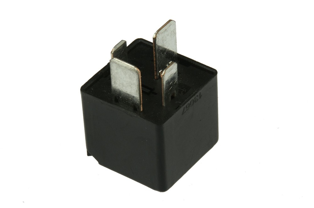 For 2010-2011 Saab 9-3X Ignition Relay URO 2011