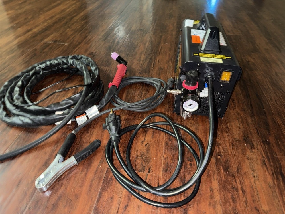 chicago electric 20 amp plasma cutter With Accessories Bundle Kit