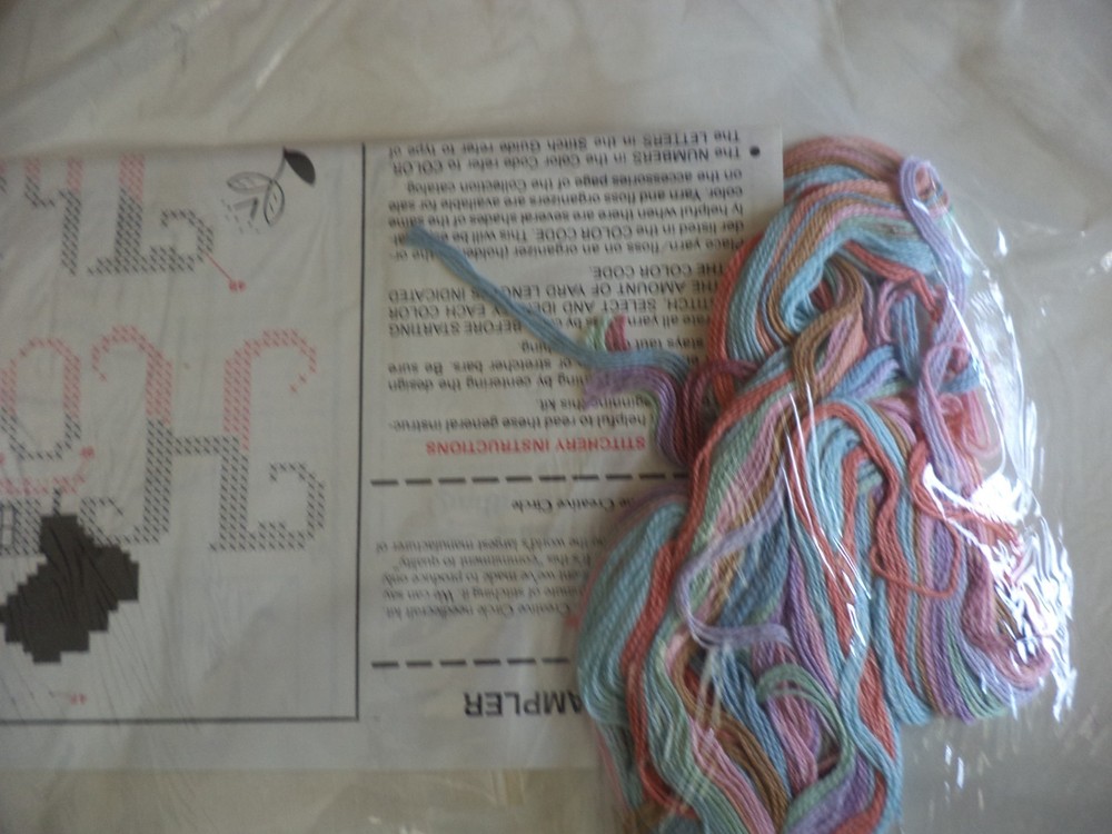 Creative Circle Embroidery Kit Home Sampler 8 x 16 Inches NIP