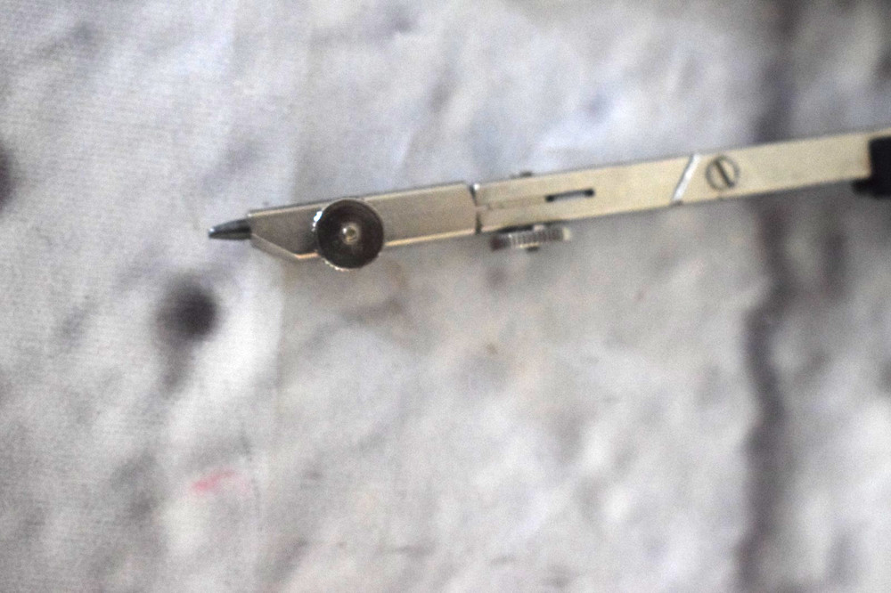 Vintage Helix Bow Compass Drafting Tool Precision Drawing Set w/ Case & Extra Le