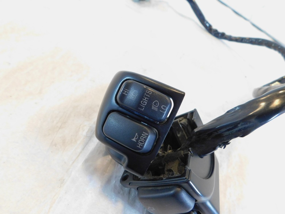 Harley Davidson Electra Glide Ultra Classic Left Handlebar Speaker Volume Switch