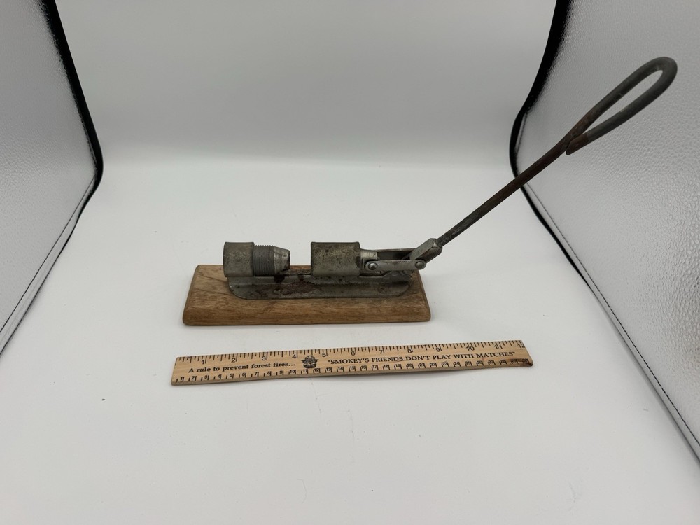 Vtg Rocket Nutcracker Tool