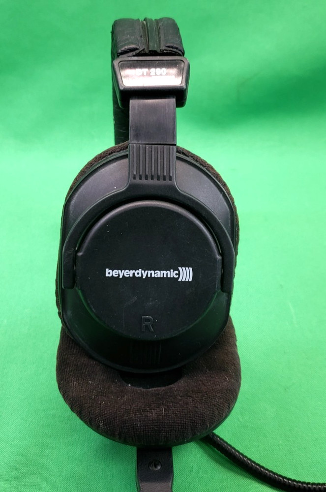 Beyerdynamic DT 290 Headset – 80 Ohm with Dynamic Microphone