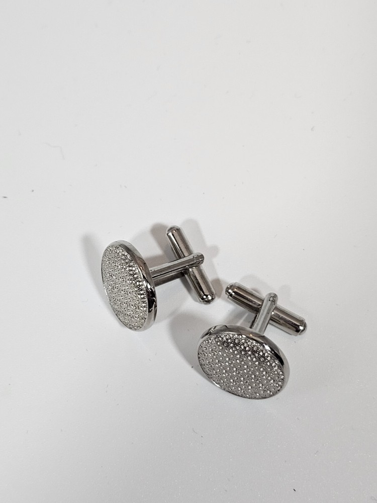 Cufflinks