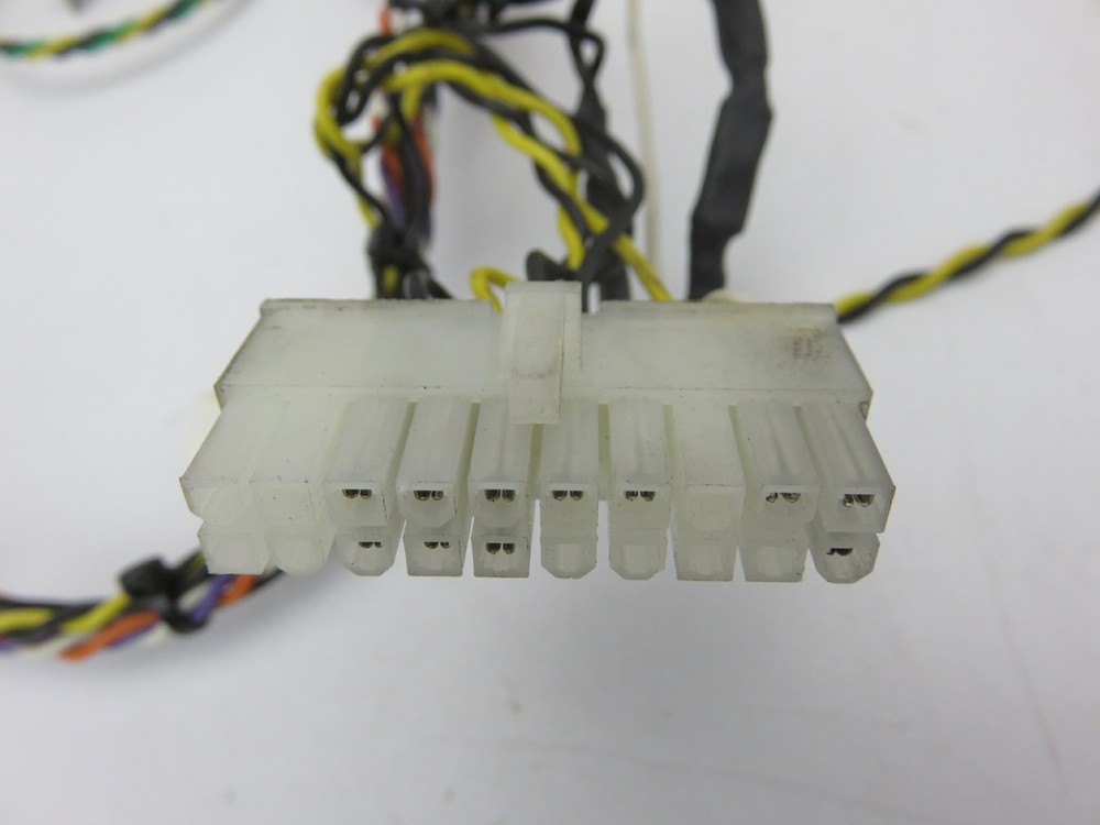 Quatech B&B Electronics 830-8000-04G RF Transceiver Module RP-SMA Chassis Mount