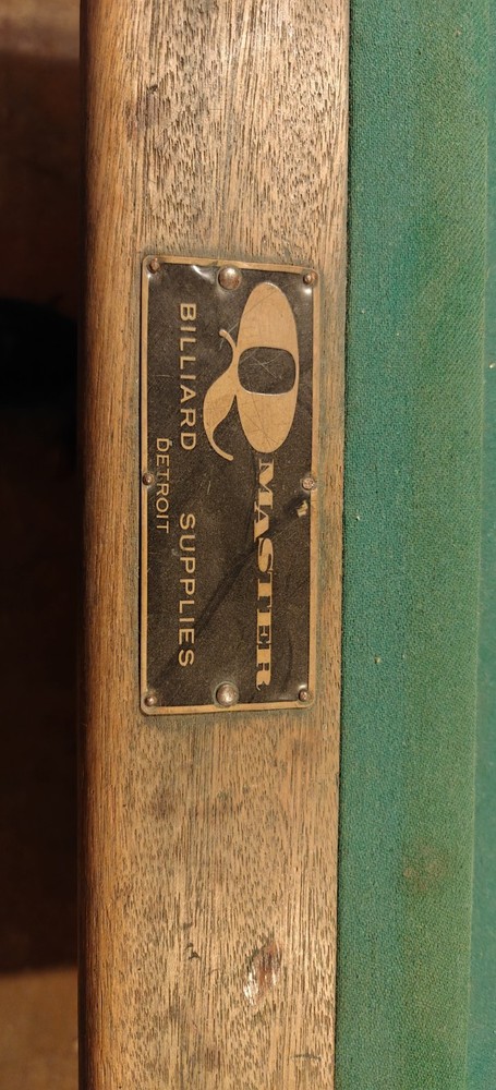 Q Master Billiard Pool Table Green Felt